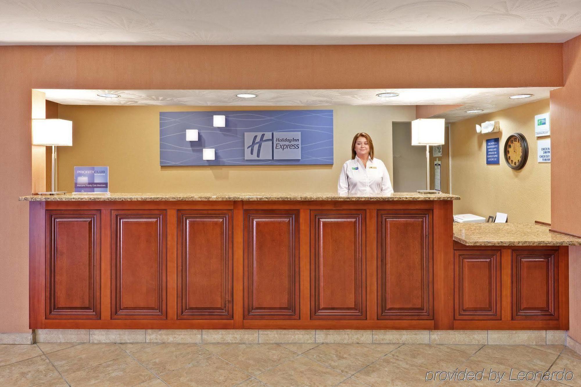 Holiday Inn Express Winfield - Teays Valley Hurricane Інтер'єр фото