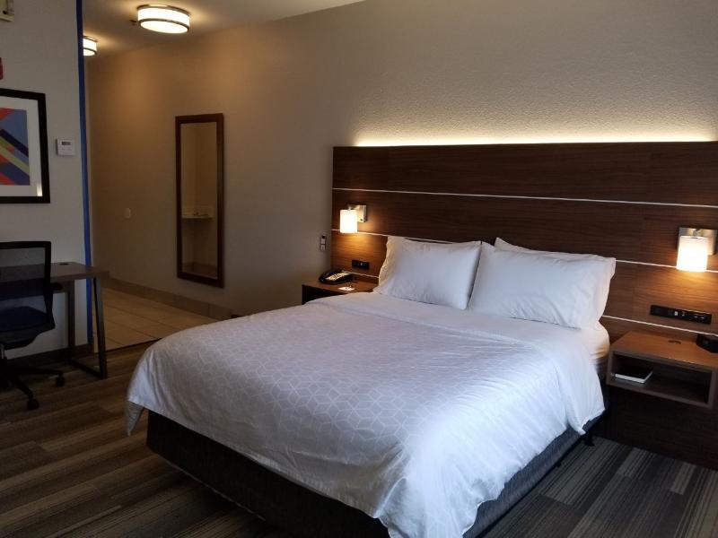 Holiday Inn Express Winfield - Teays Valley Hurricane Екстер'єр фото
