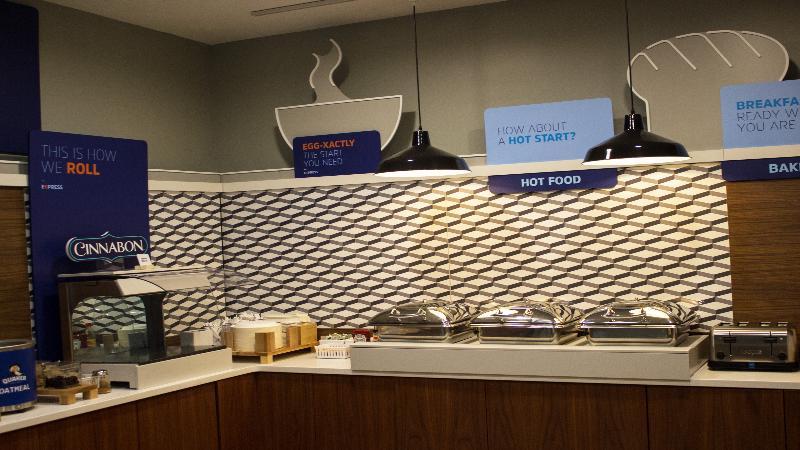 Holiday Inn Express Winfield - Teays Valley Hurricane Екстер'єр фото